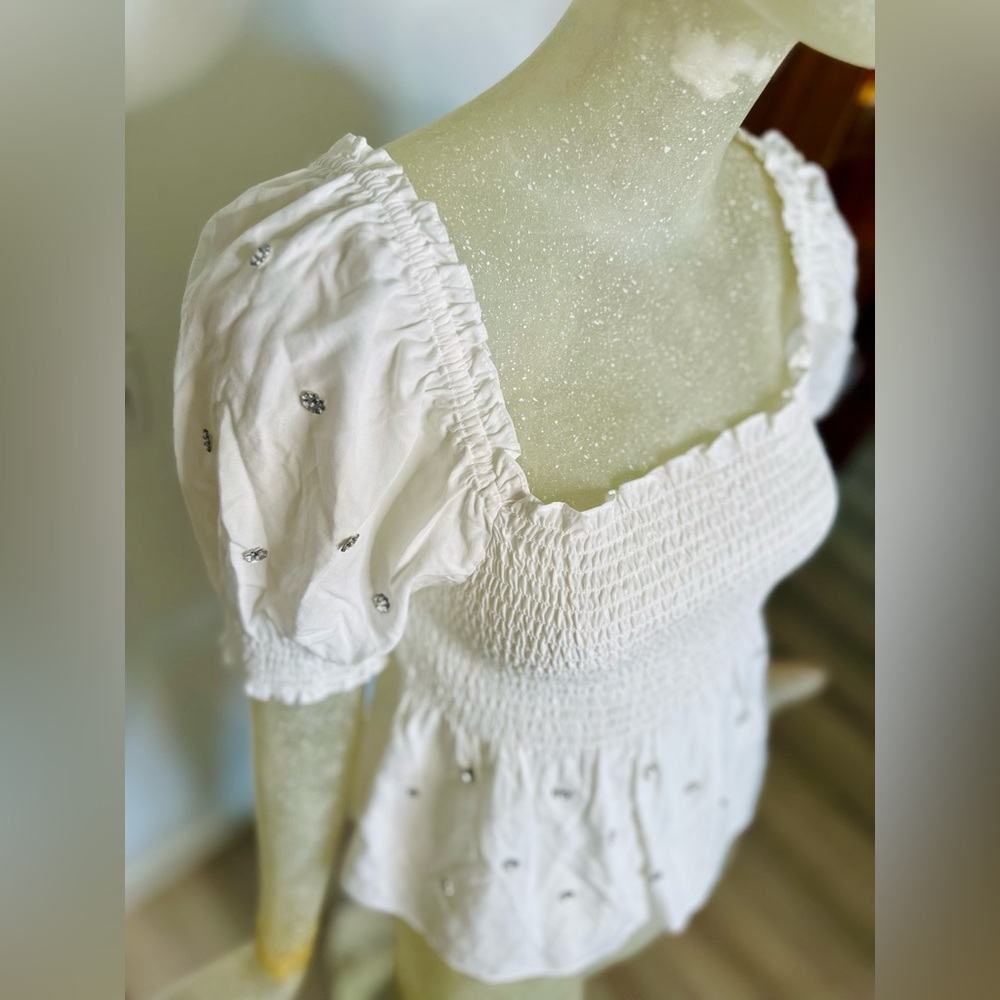 Hill House White Square Neck Puff Sleeve Embellished Top. Size Medium - Picture 5 of 11